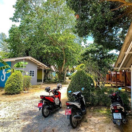 Hotel Colorful Hut à Ko Pha Ngan Extérieur photo