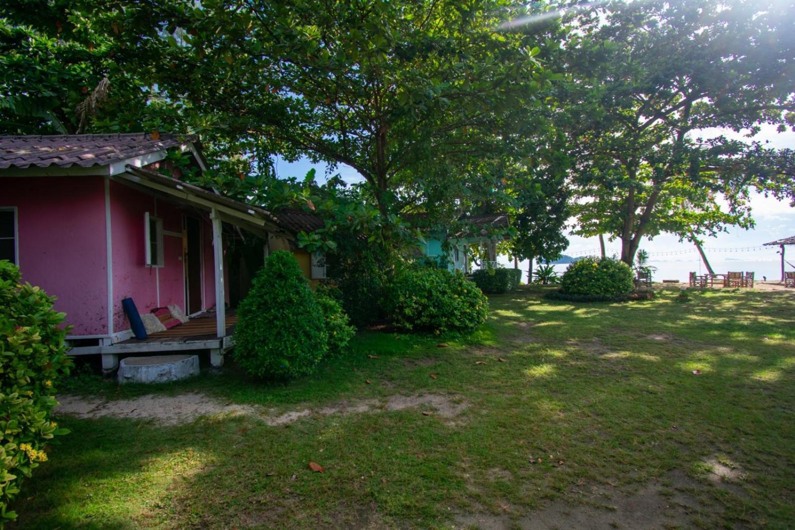 Hotel Colorful Hut à Ko Pha Ngan Chambre photo